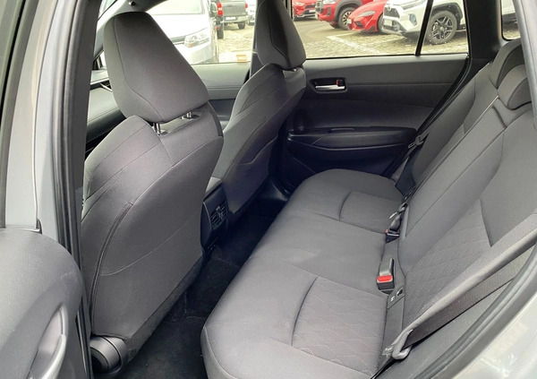 Toyota Corolla Cross cena 166900 przebieg: 17137, rok produkcji 2022 z Margonin małe 211